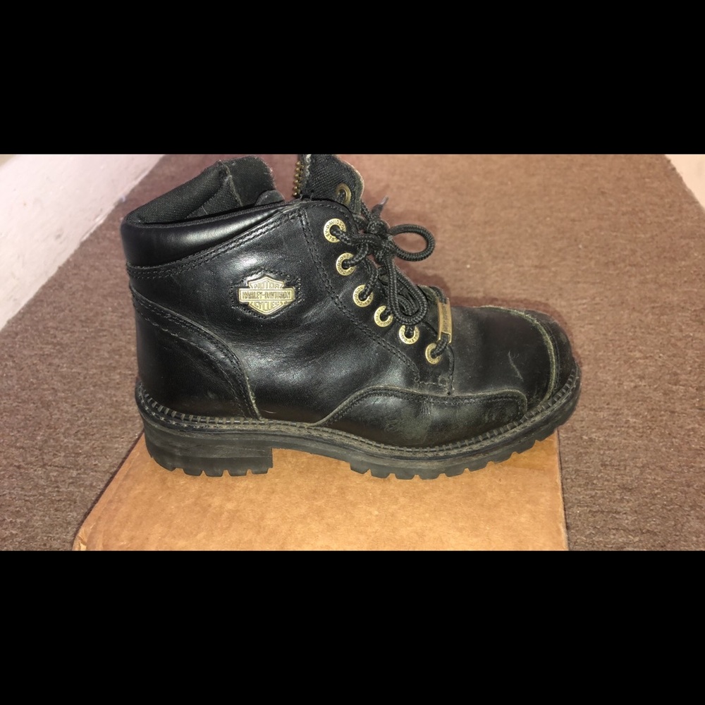 Harley Davidson low cut boots